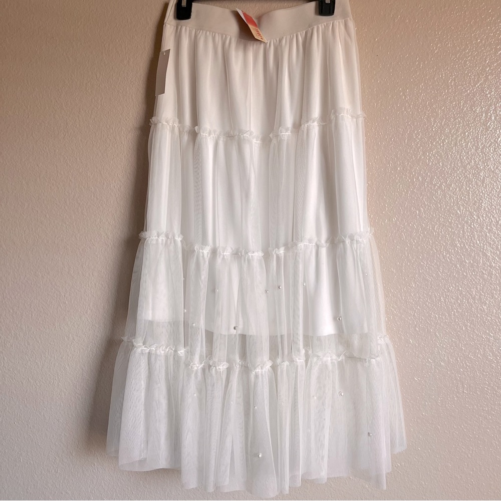 White tulle skirt